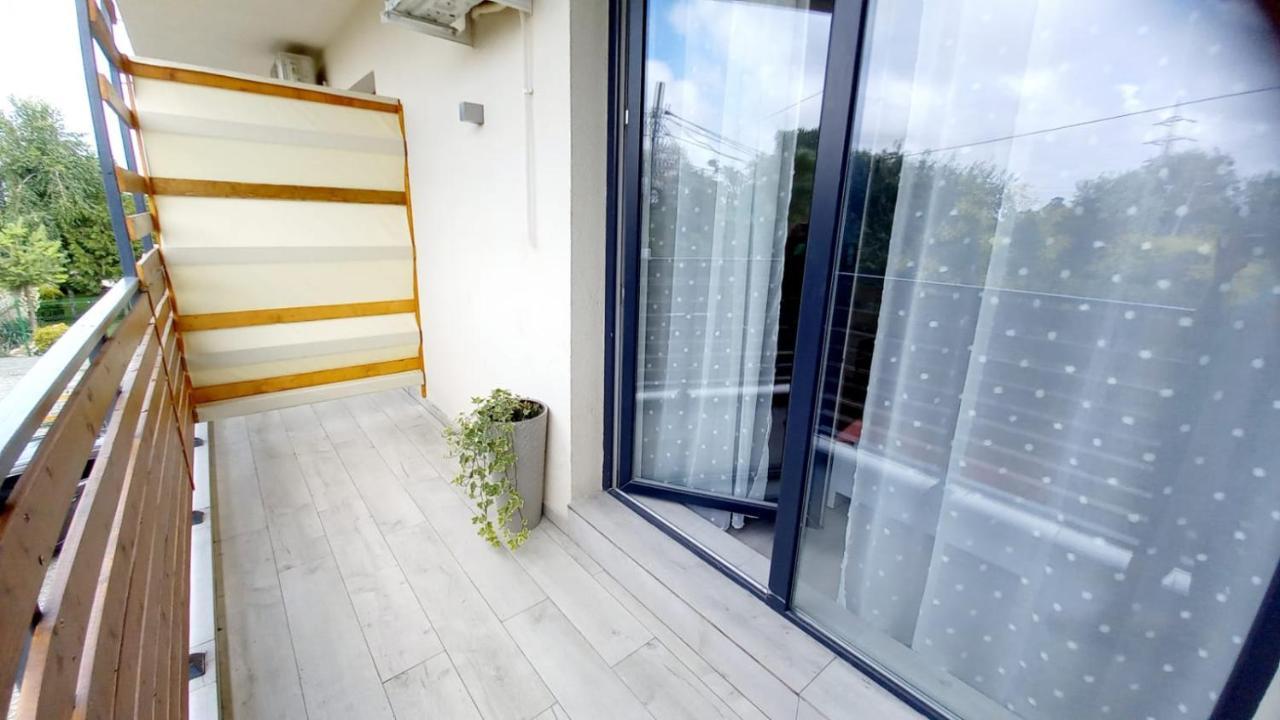 Mika Studios เอโฟริเอนอร์ด ภายนอก รูปภาพ