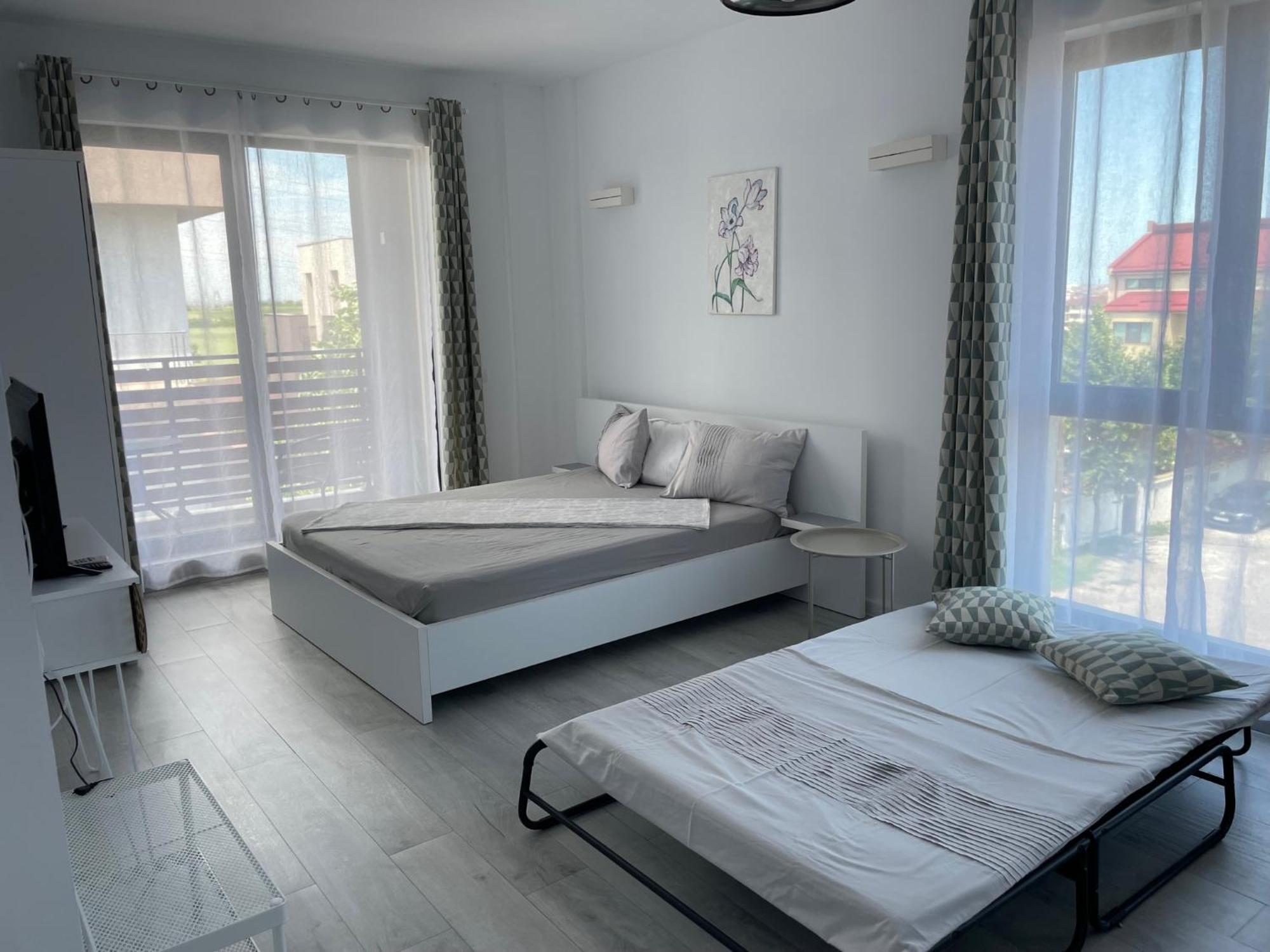 Mika Studios เอโฟริเอนอร์ด ภายนอก รูปภาพ